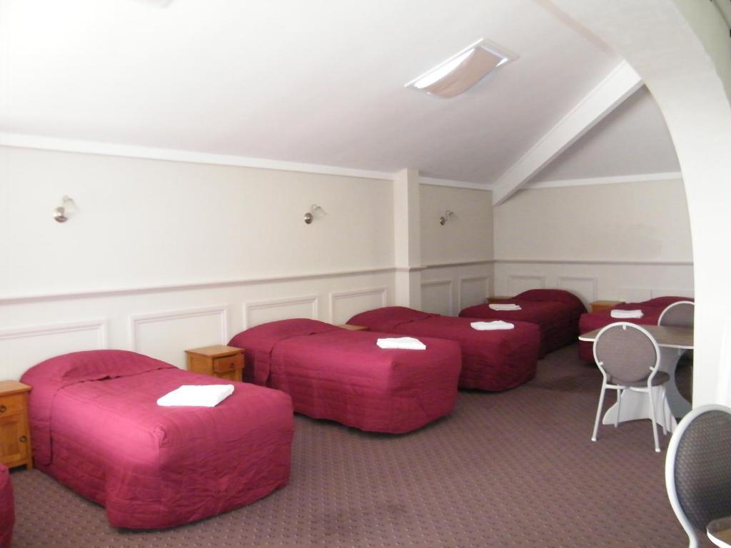 Colonial City Motel Hamilton Habitación foto